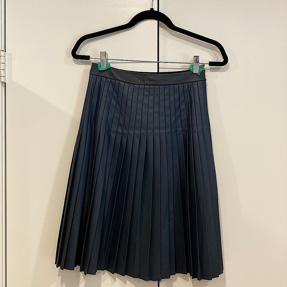 Rebecca Taylor size 2 faux leather pleated skirt